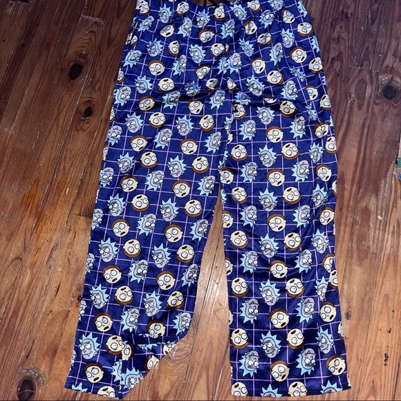 Rick & Morty Pj’s - Picture 5 of 5